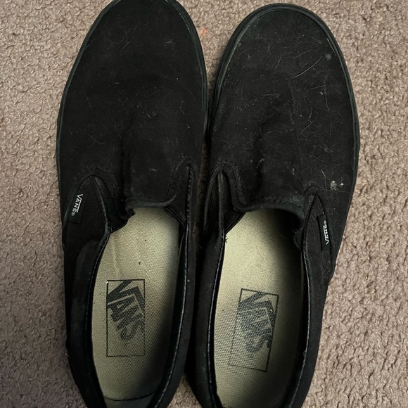 black flat vans